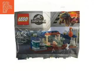 LEGO Jurassic World Baby Velociraptor Playpen fra Lego
