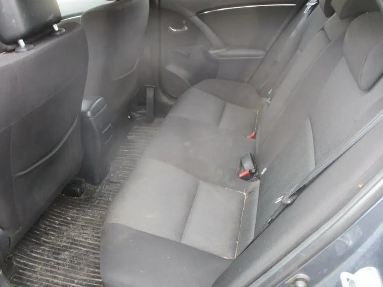 Billede 5 - Toyota Avensis 1,6 VVT-i T1 stc.