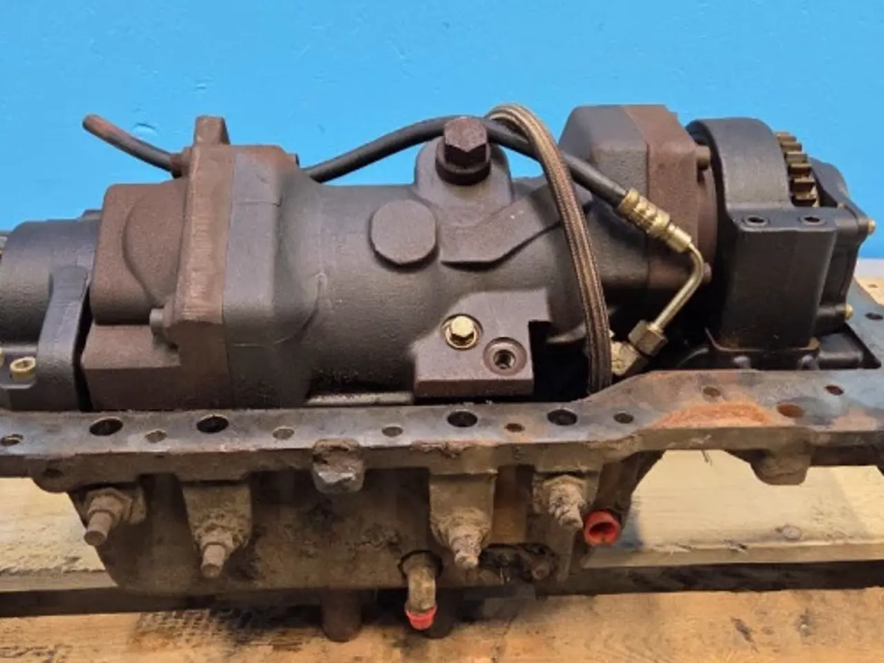 Billede 4 - New Holland T7.315 Hydrostatisk Pumpe 84536173