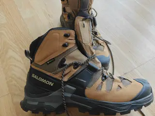 Salomons Quest 4 GTX 44 2/3