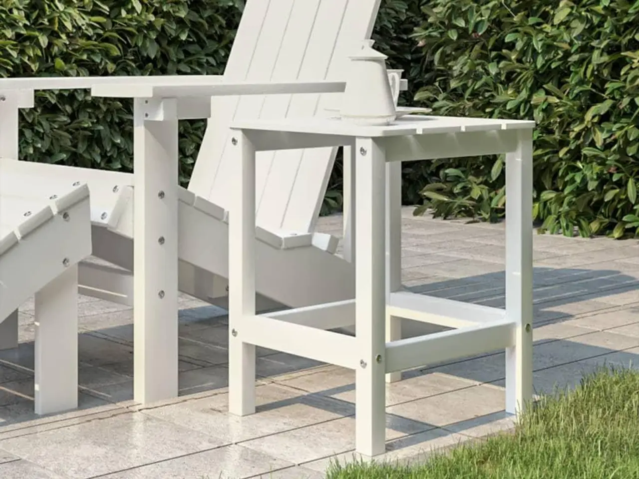 Billede 1 - Adirondack-havebord 38x38x46 HDPE hvid