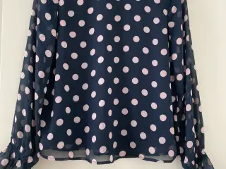 Smuk bluse fra VILA 