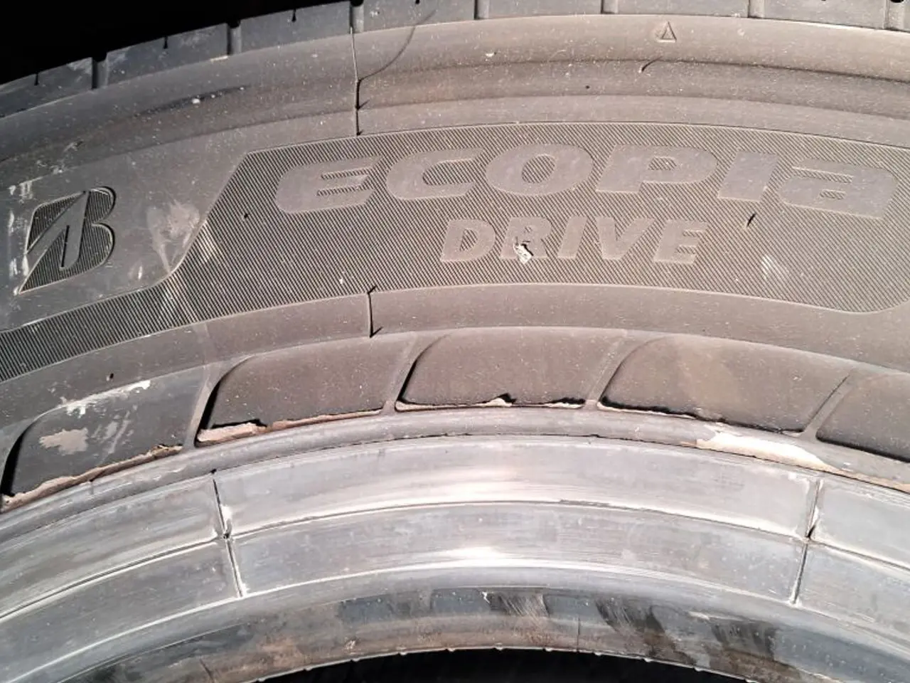 Billede 5 - Bridgestone Ecopia Drive 315/70 R22.5