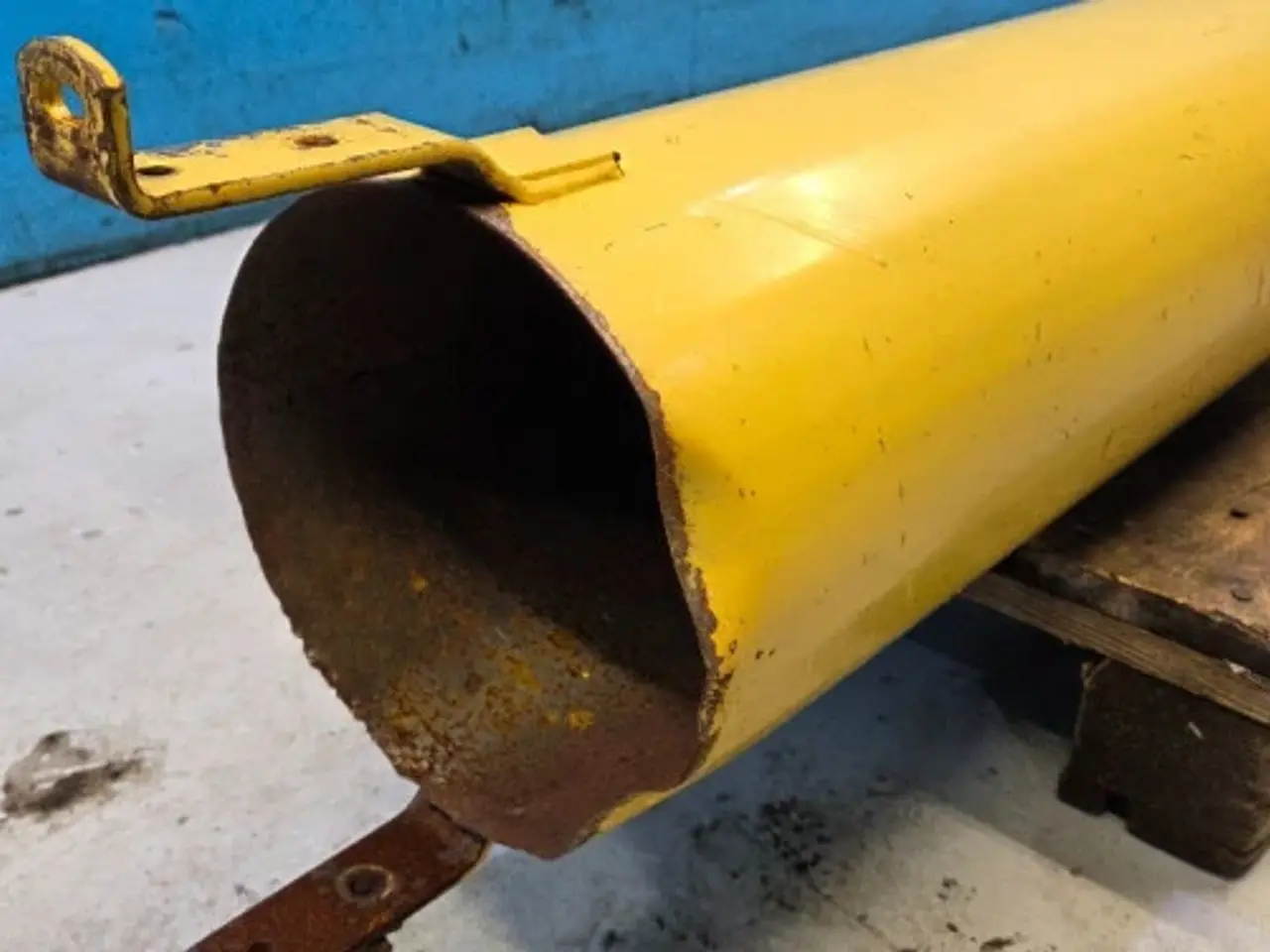 Billede 4 - New Holland TX68 Tømmerør 9839304