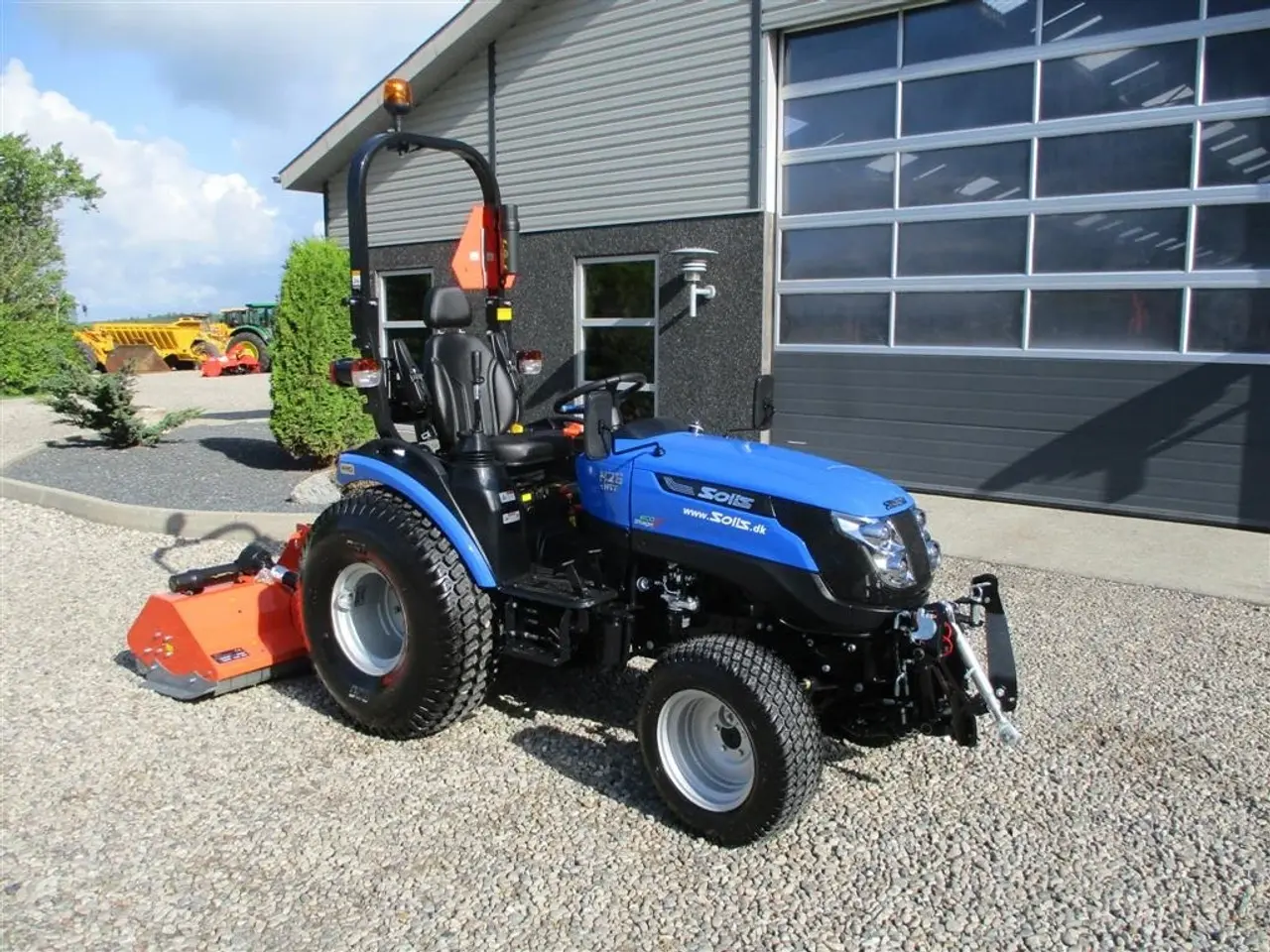 Billede 4 - Solis 26 HST med Frontlift & FrontPTO