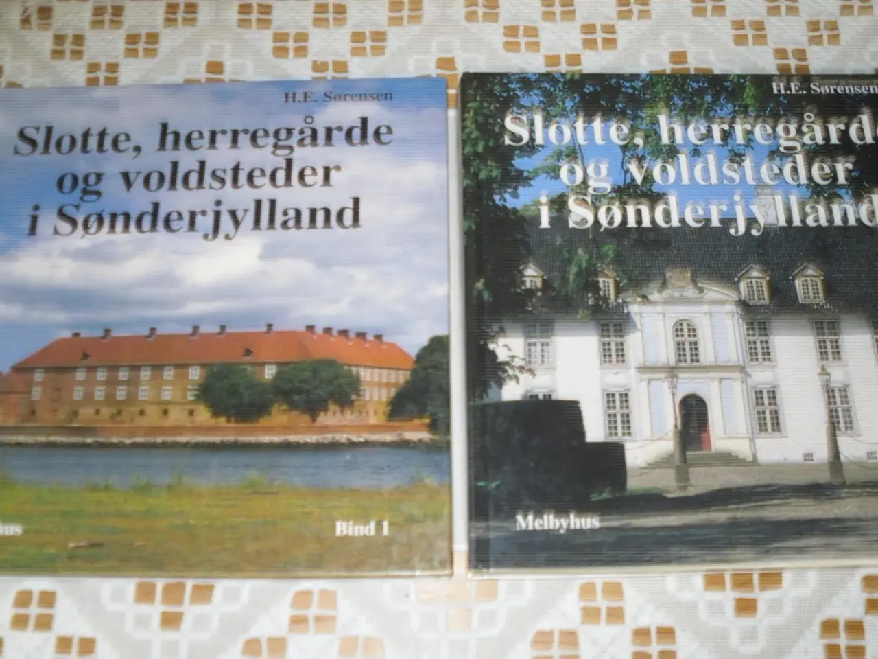 Billede 2 - Slotte. herregårde og voldsteder.