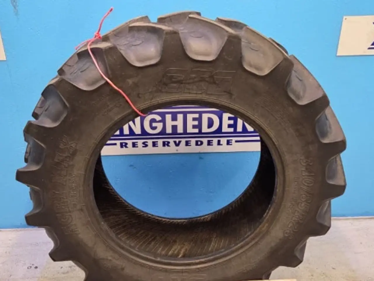 Billede 2 - 28" 340/85R28