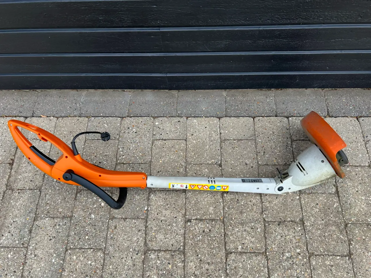 Billede 2 - Stihl FSE 41 kanttrimmer