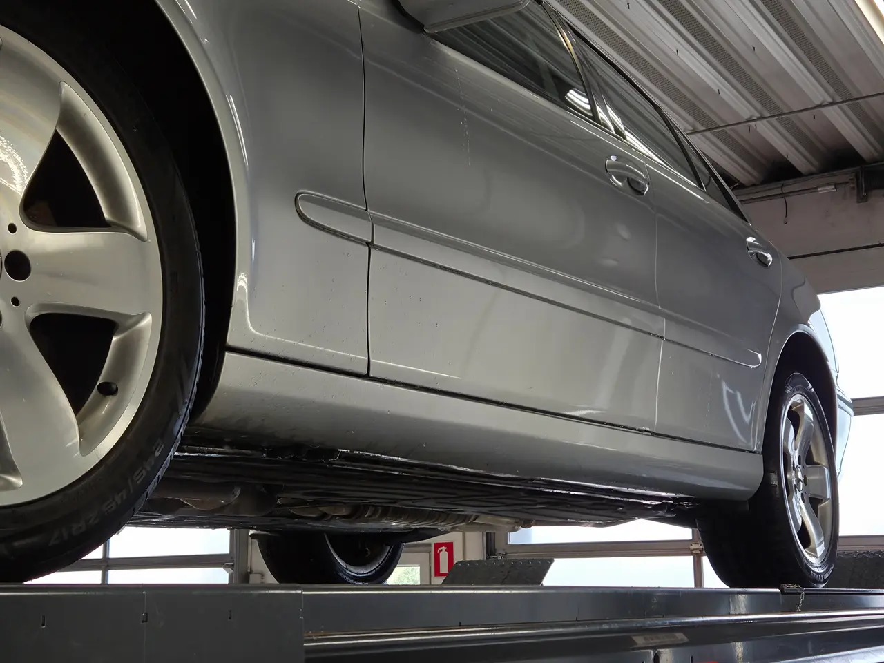 Billede 3 - Mercedes E280 Benzin