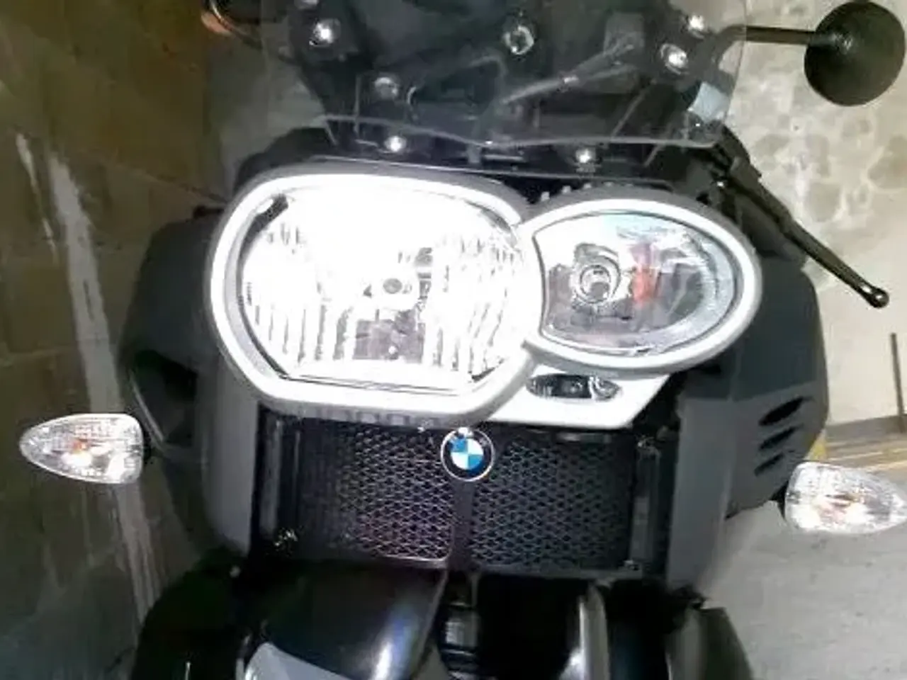 Billede 3 - BMW K1200R køler gitter