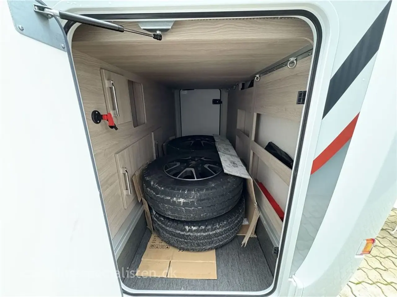 Billede 4 - 2021 - Kabe Travel Master Classic 740 LGB   Kabe Travel Master Classic 740 LGB 2021 - Se den nu hos Camping-Specialisten.dk