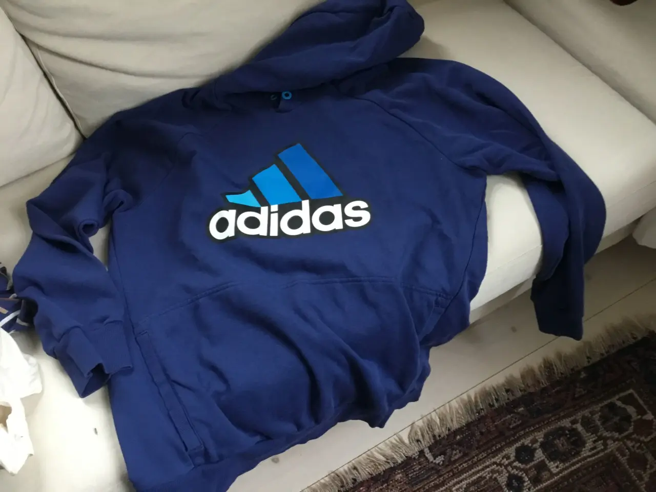 Billede 2 - Adidas hættetrøje