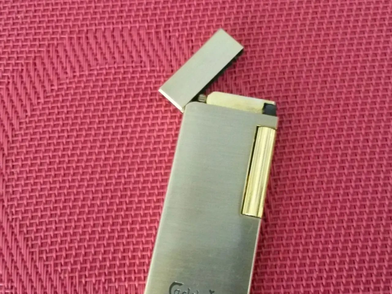 Billede 2 - Lighter model Carlsberg-slank-forgyldt 