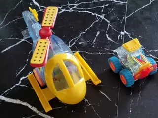 Vintage legetøj Helikopter og bil 