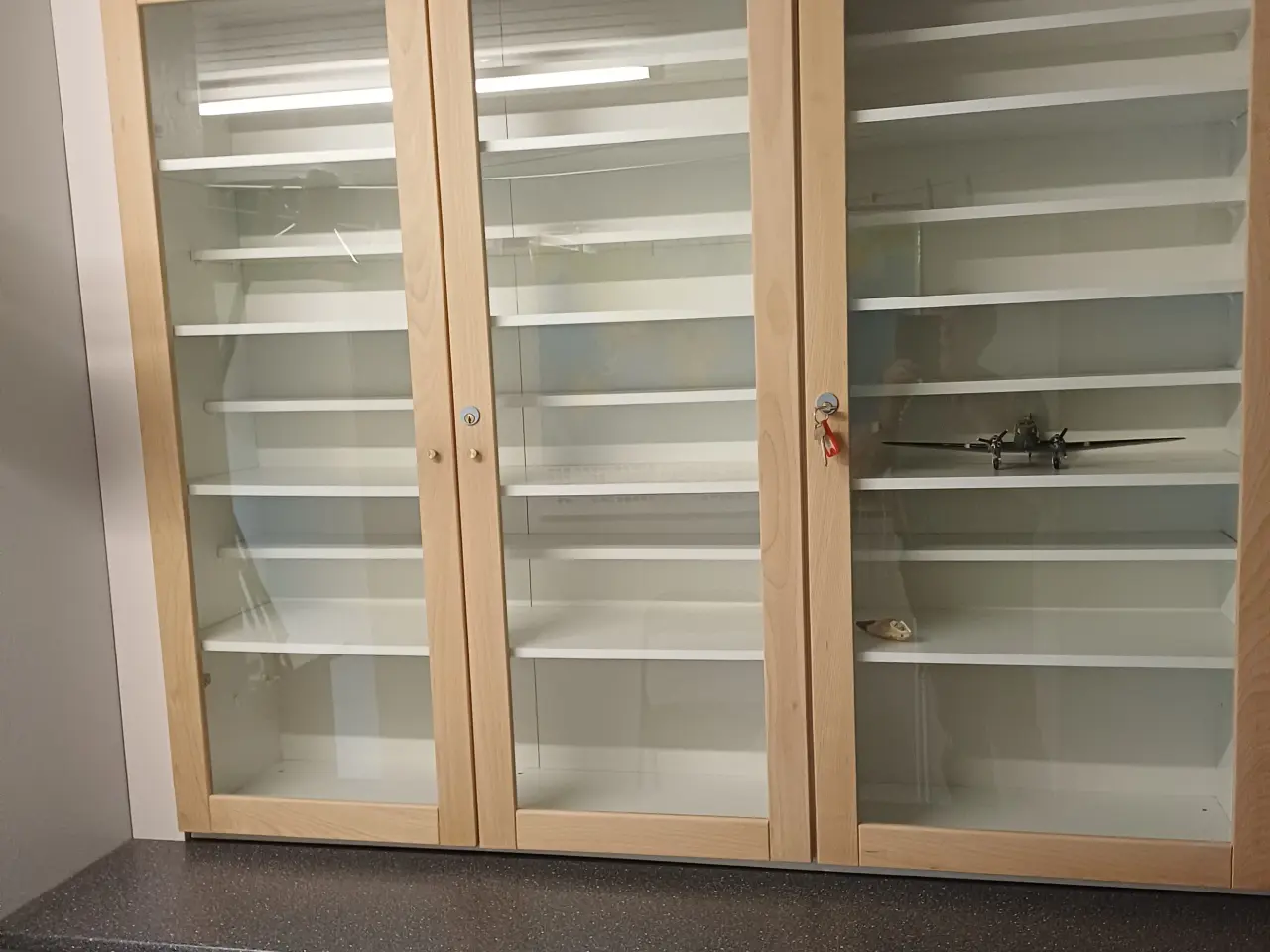 Billede 1 - Vitrine skabe
