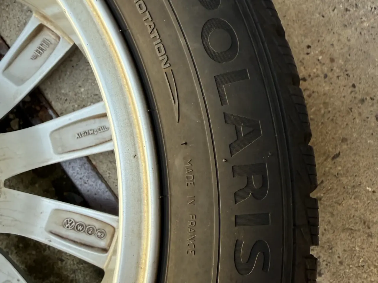 Billede 4 - VW Dæk på fælge (215/55 R17 vinterdæk)