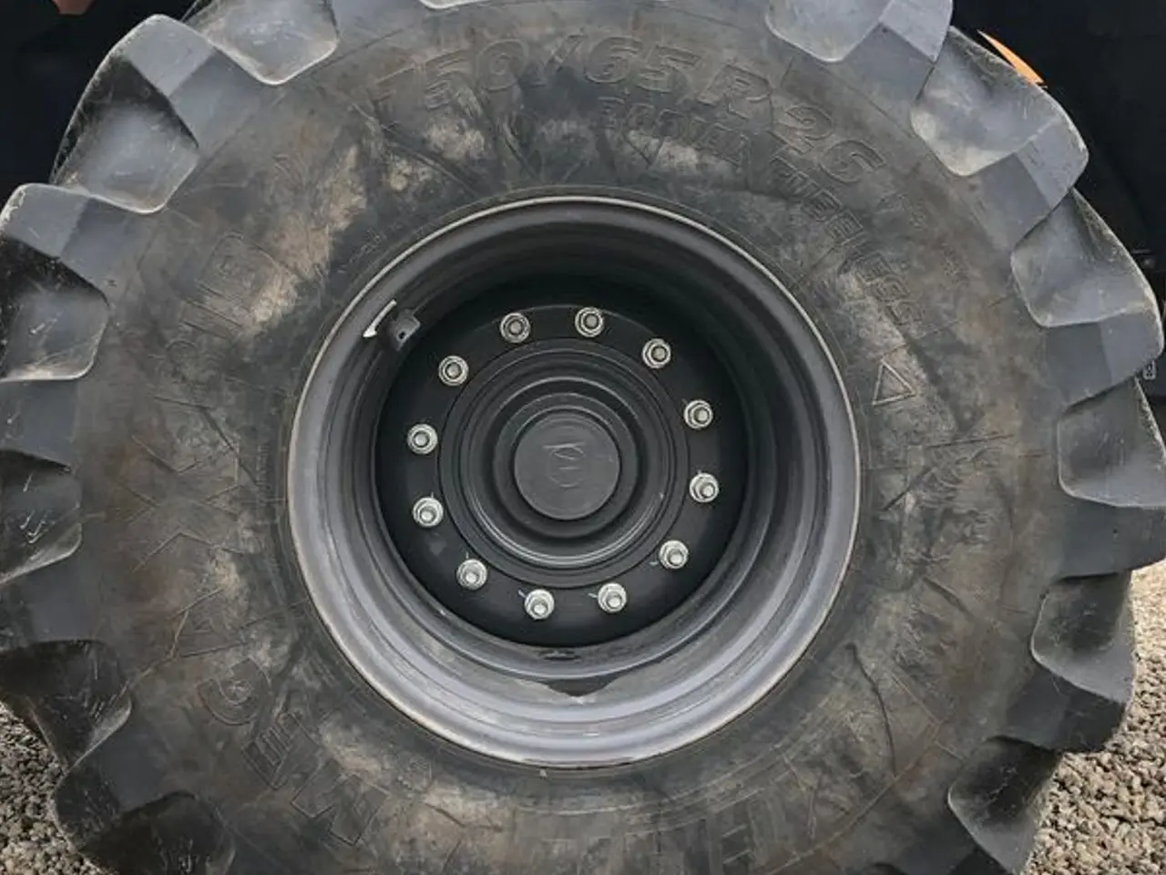 Billede 11 - Case 721G 750mm hjul, CDC styrring samt centralsmørring.