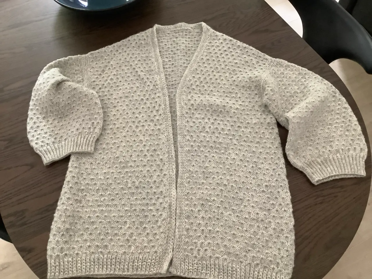 Billede 2 - Cardigan sælges