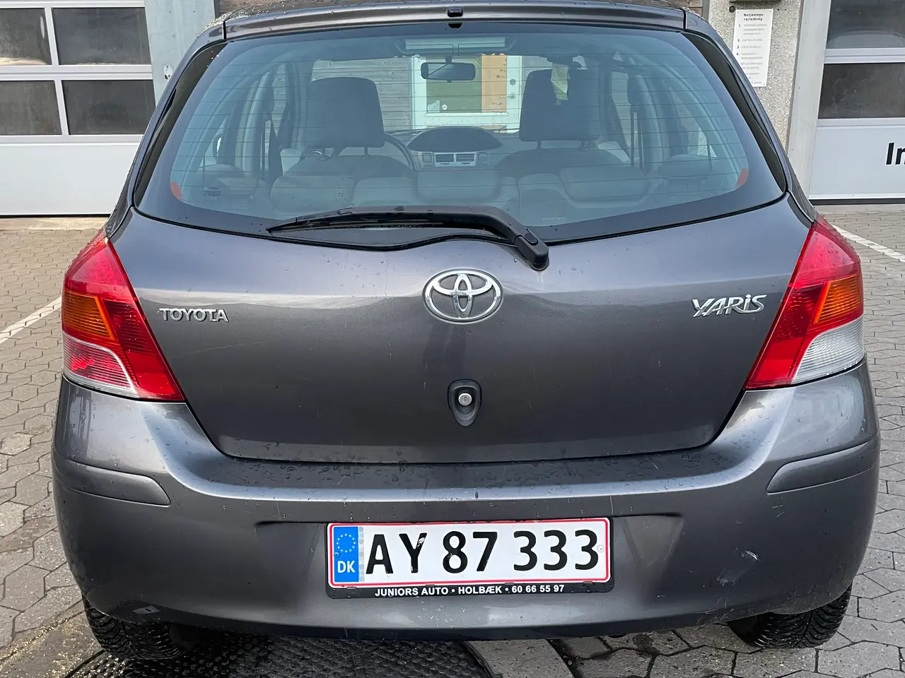 Billede 2 - TOYOTA YARIS 1,3 MAN 2010. 6-GEAR 