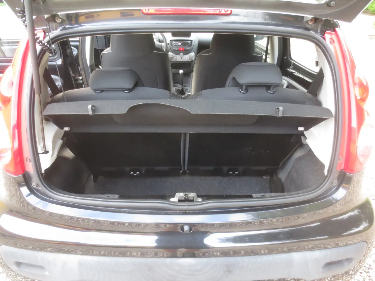 Billede 11 - Peugeot 107. 1.0 i År 10 Uden syn.