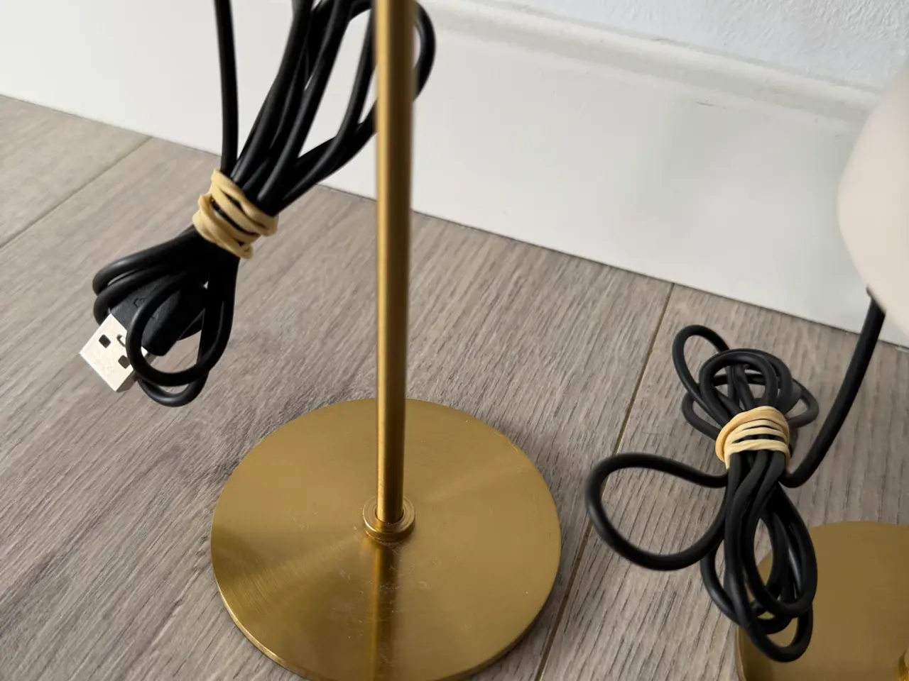 Billede 2 - Sæt tre bordlamper. 