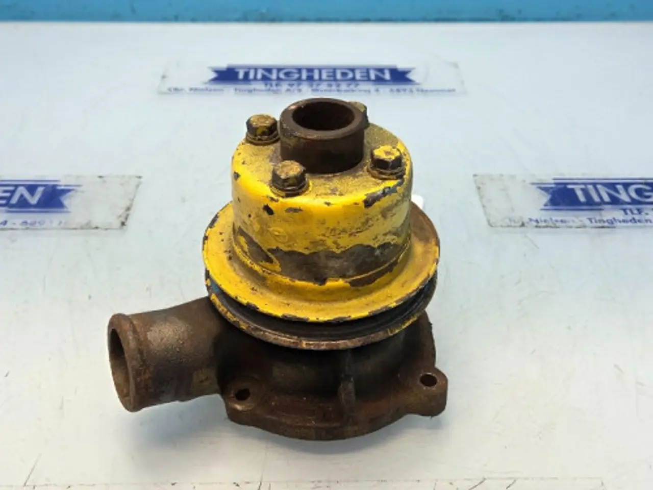 Billede 2 - Ford 2715E Vandpumpe 80433619