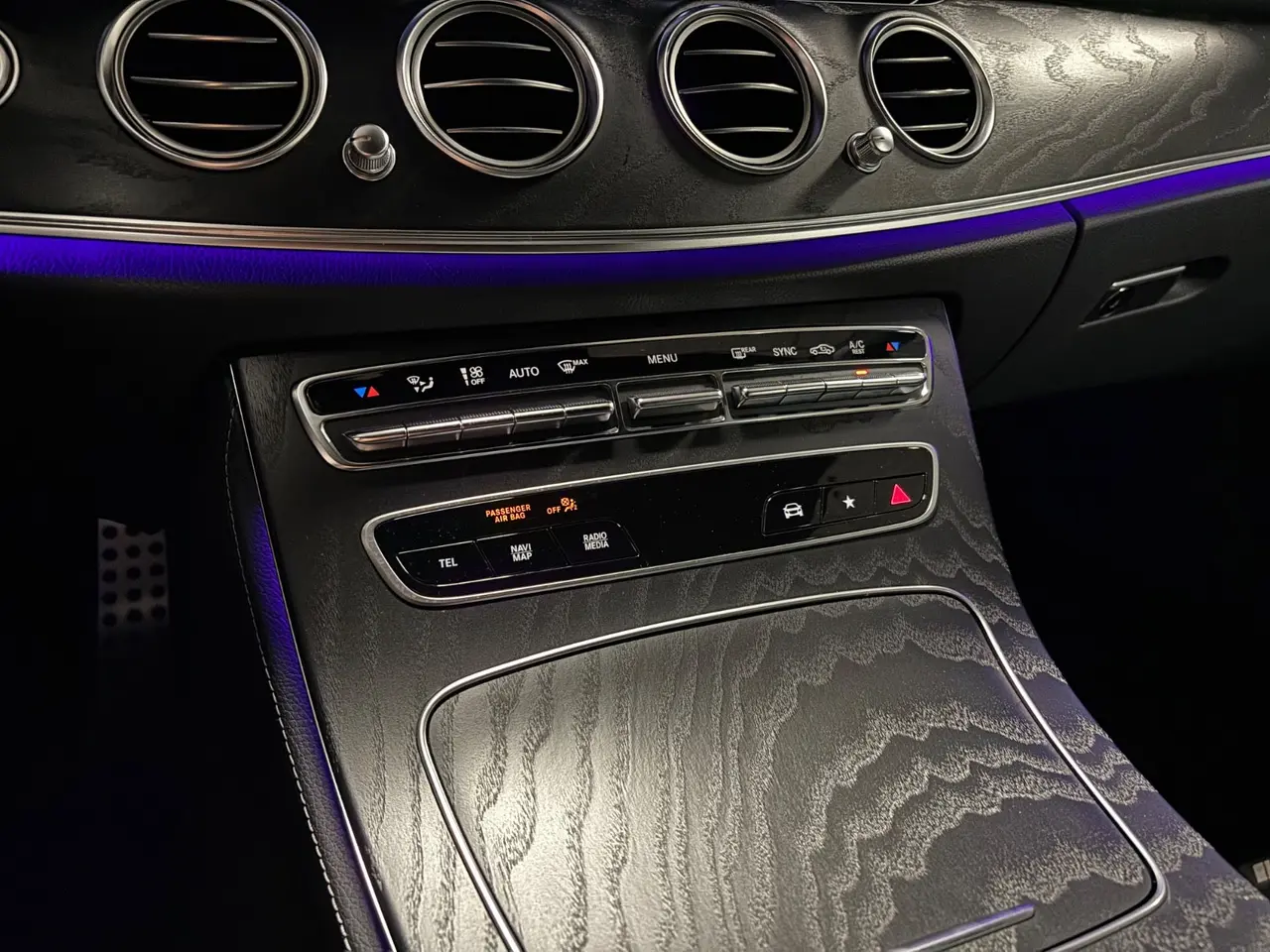Billede 21 - Mercedes E220 d 2,0 Advantage AMG stc. aut.