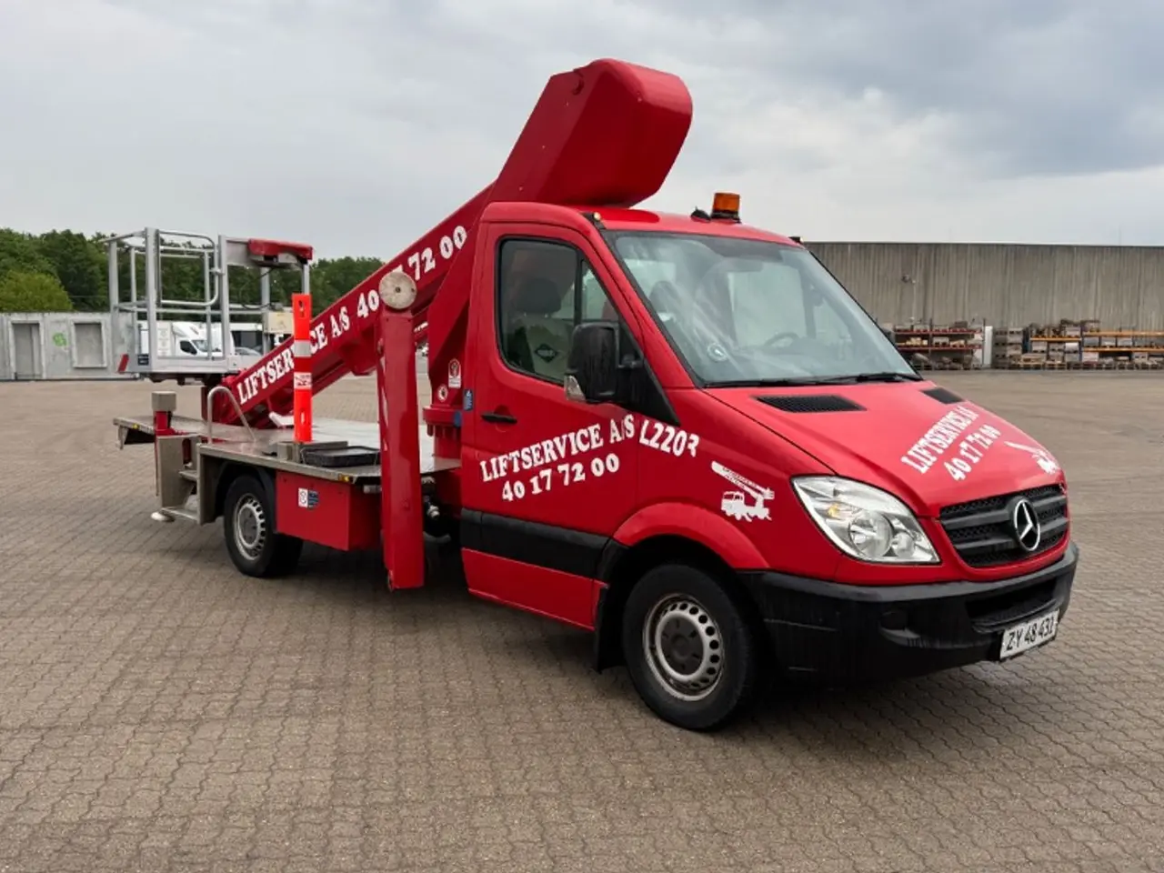 Billede 2 - Mercedes-Benz Sprinter liftbil