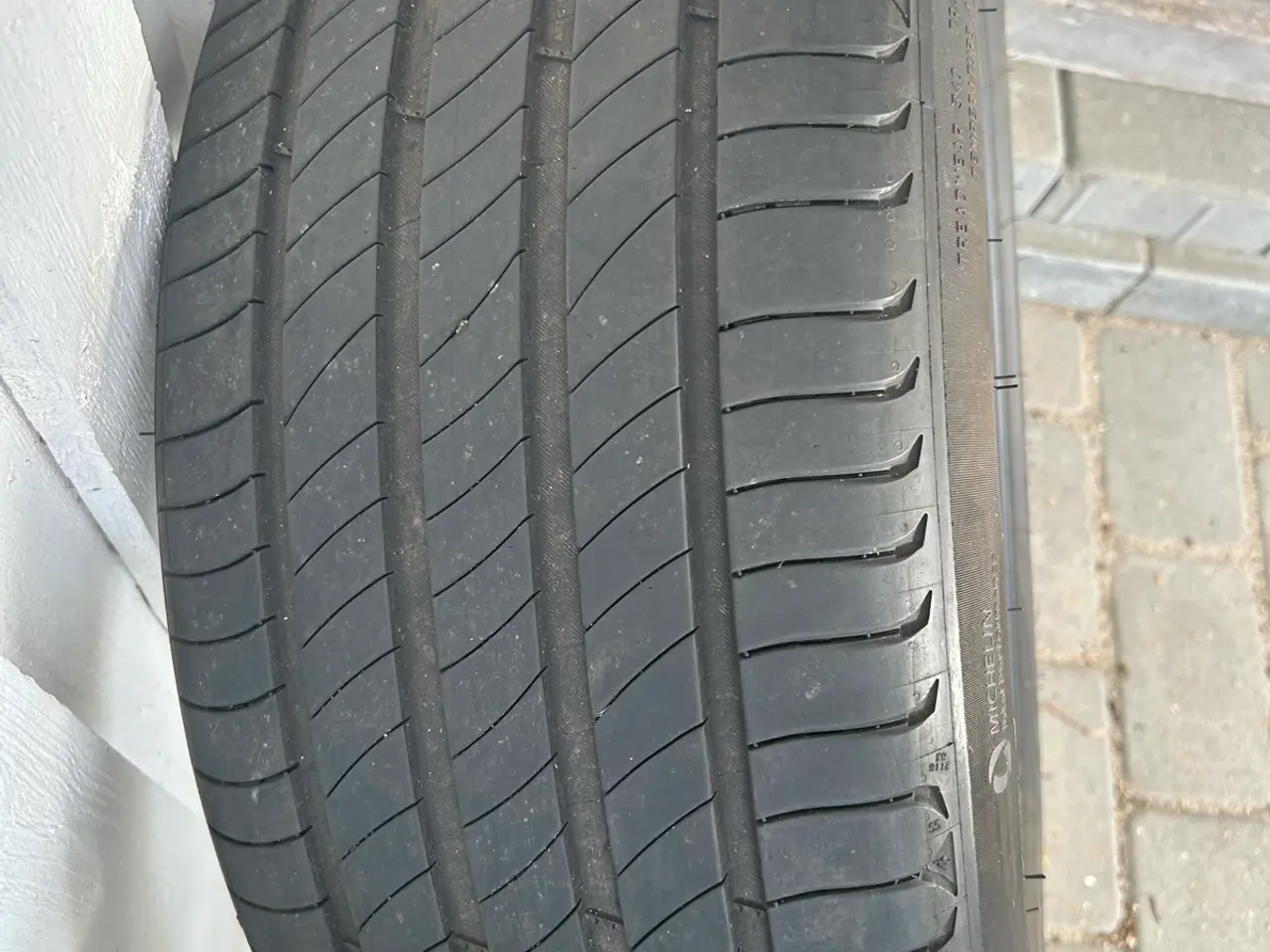 Billede 10 - Sommerdæk Michelin e-Primacy 245/45-R19