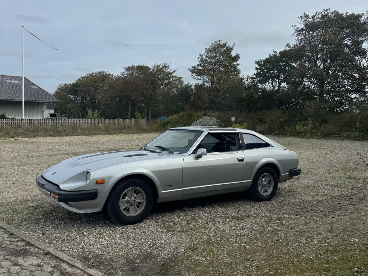 Billede 2 - Nissan ZX280 - veteran synet i marts 26