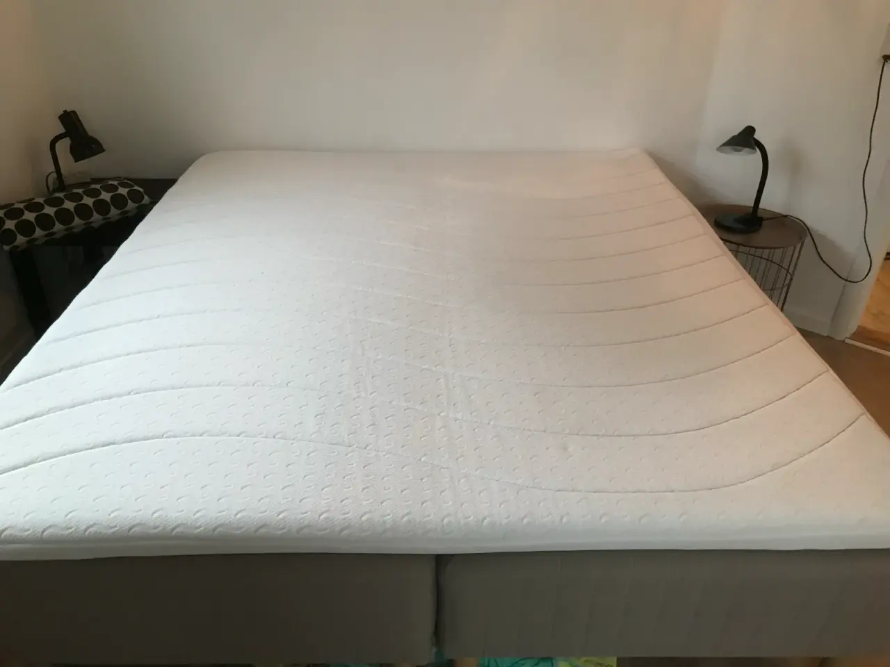 Billede 1 - Boks madras ikea