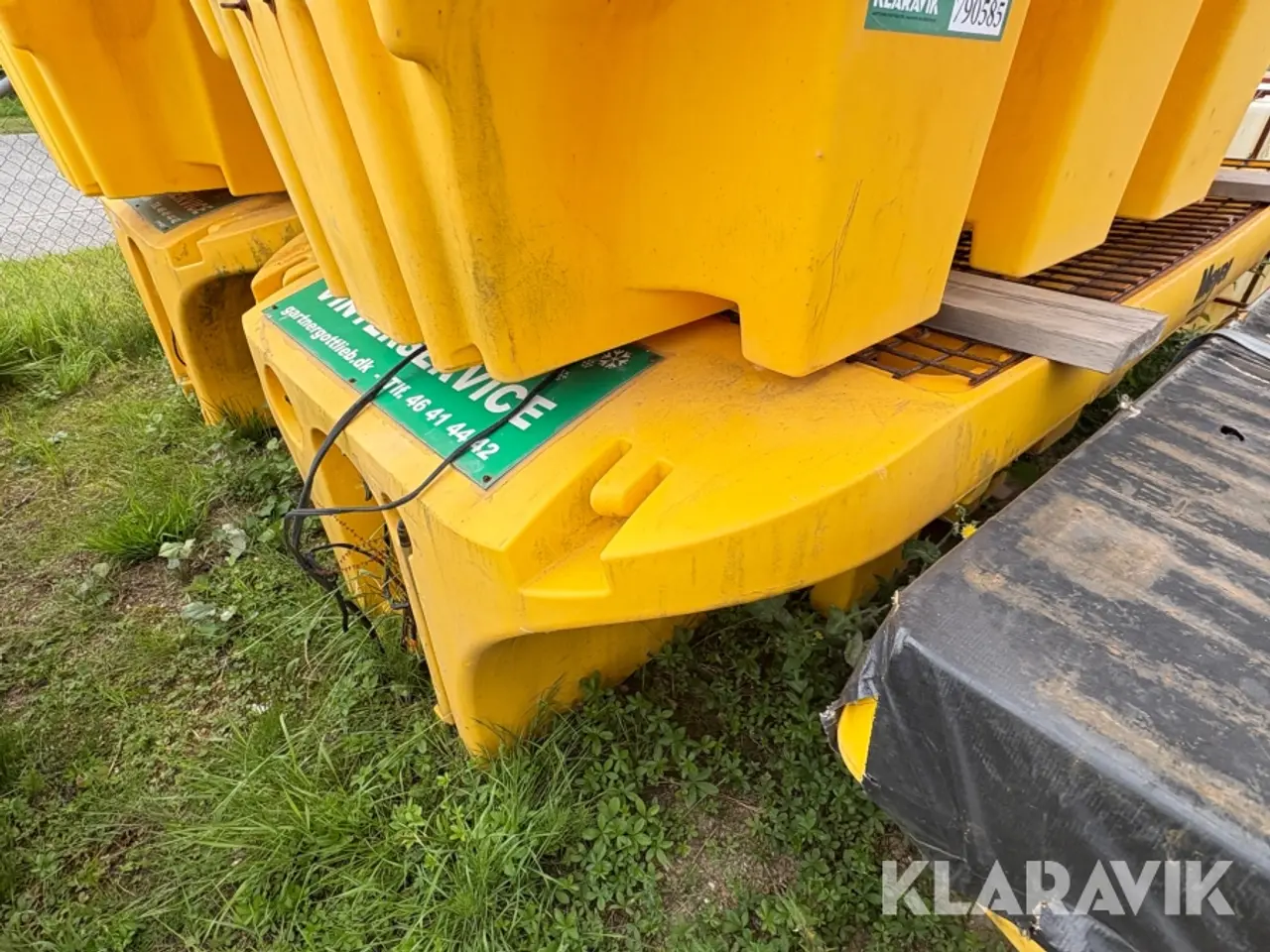 Billede 11 - Saltspreder Meyer, 5 Styk (3 × 1000 L og 2 × 850 L)
