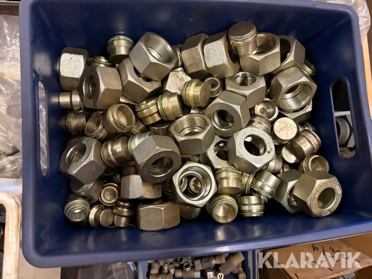 Billede 9 - Lot - fittings og propper til hydraulikslanger - 1 palle