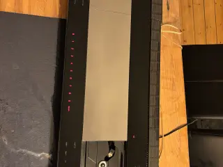B&O beocenter 9300 med 2 højtaler