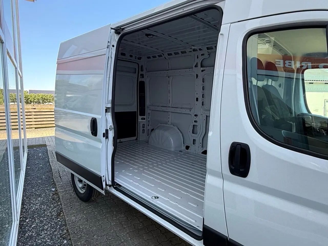 Billede 8 - Fiat Ducato 35M L2H2 2,2 Multijet Pro 180HK Van 8g Aut.