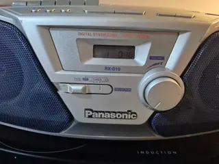 Radio og CD-afspiller