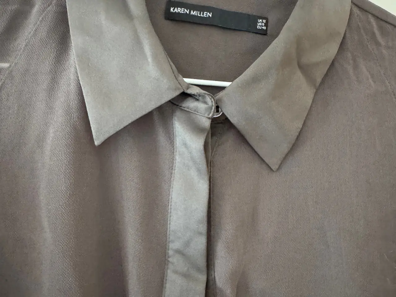 Billede 2 - Karen Millen skjorte, peplum effekt