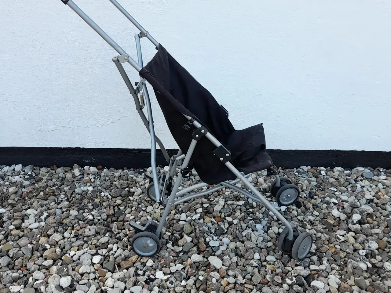 Billede 1 - Velholdt paraplyklapvogn fra BabySam
