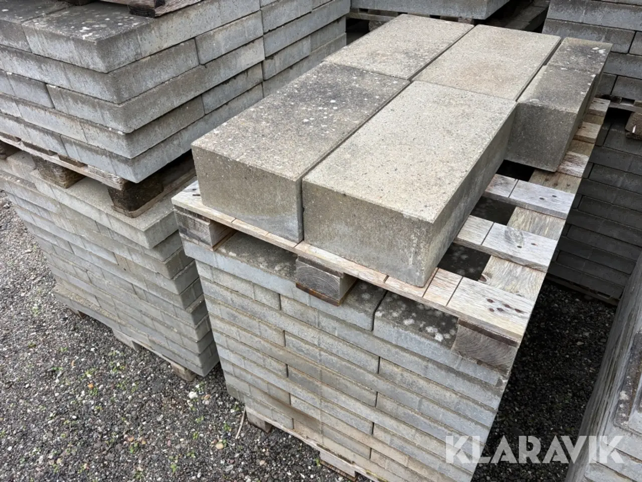 Billede 12 - Fliser 600x300mm ukendt antal