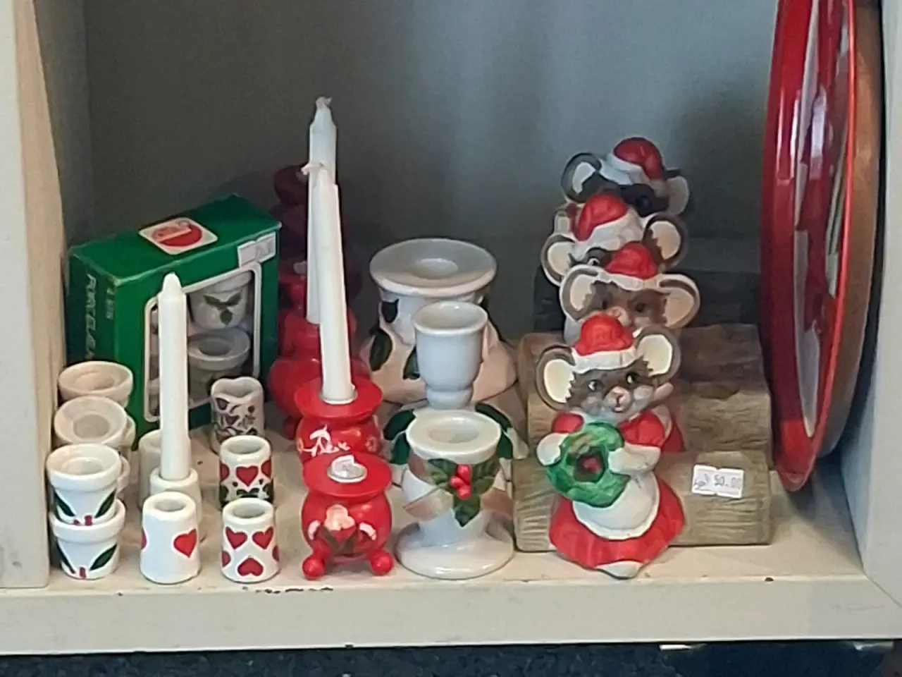 Billede 18 - Julepynt, krus, lysestager, nissehuer m.m.