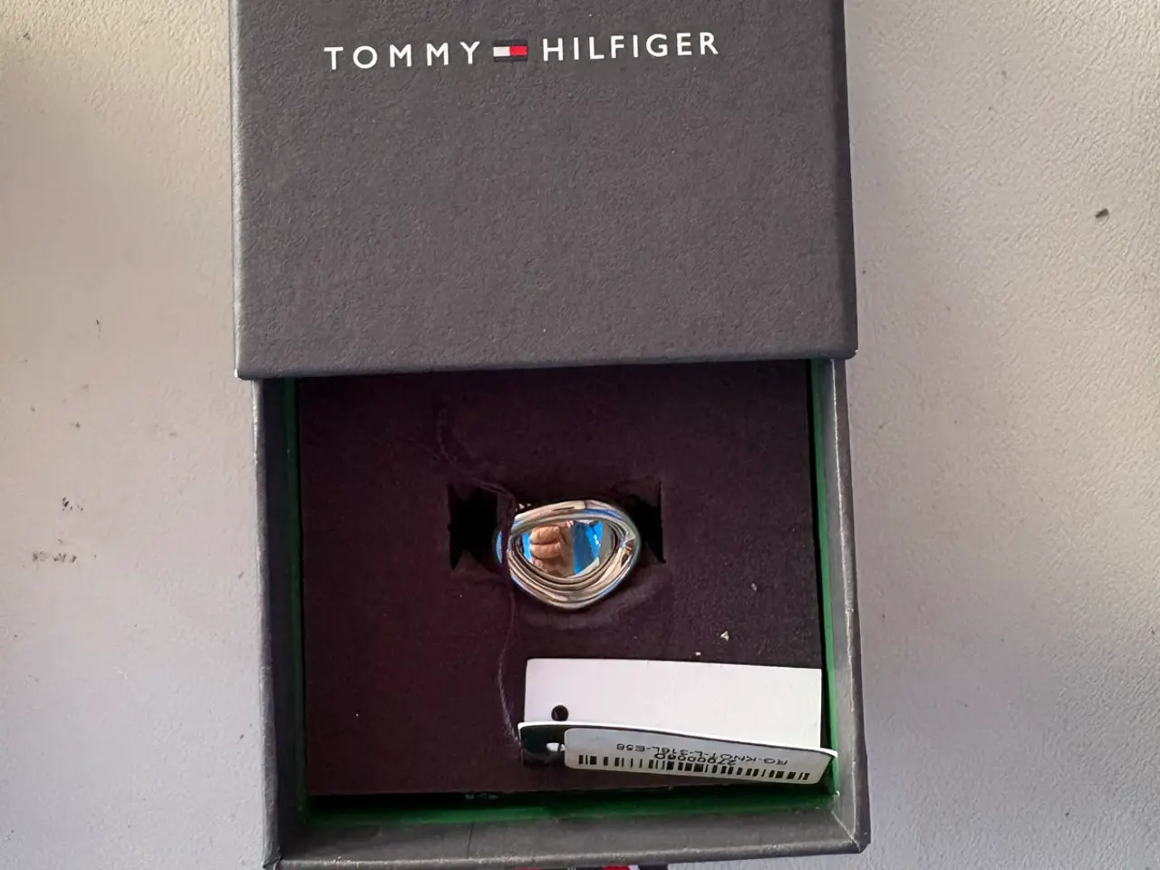 Billede 2 - Tommy Hilfiger Ring, Str. 56.