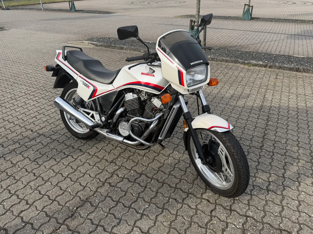 Billede 1 - VT 500e Honde