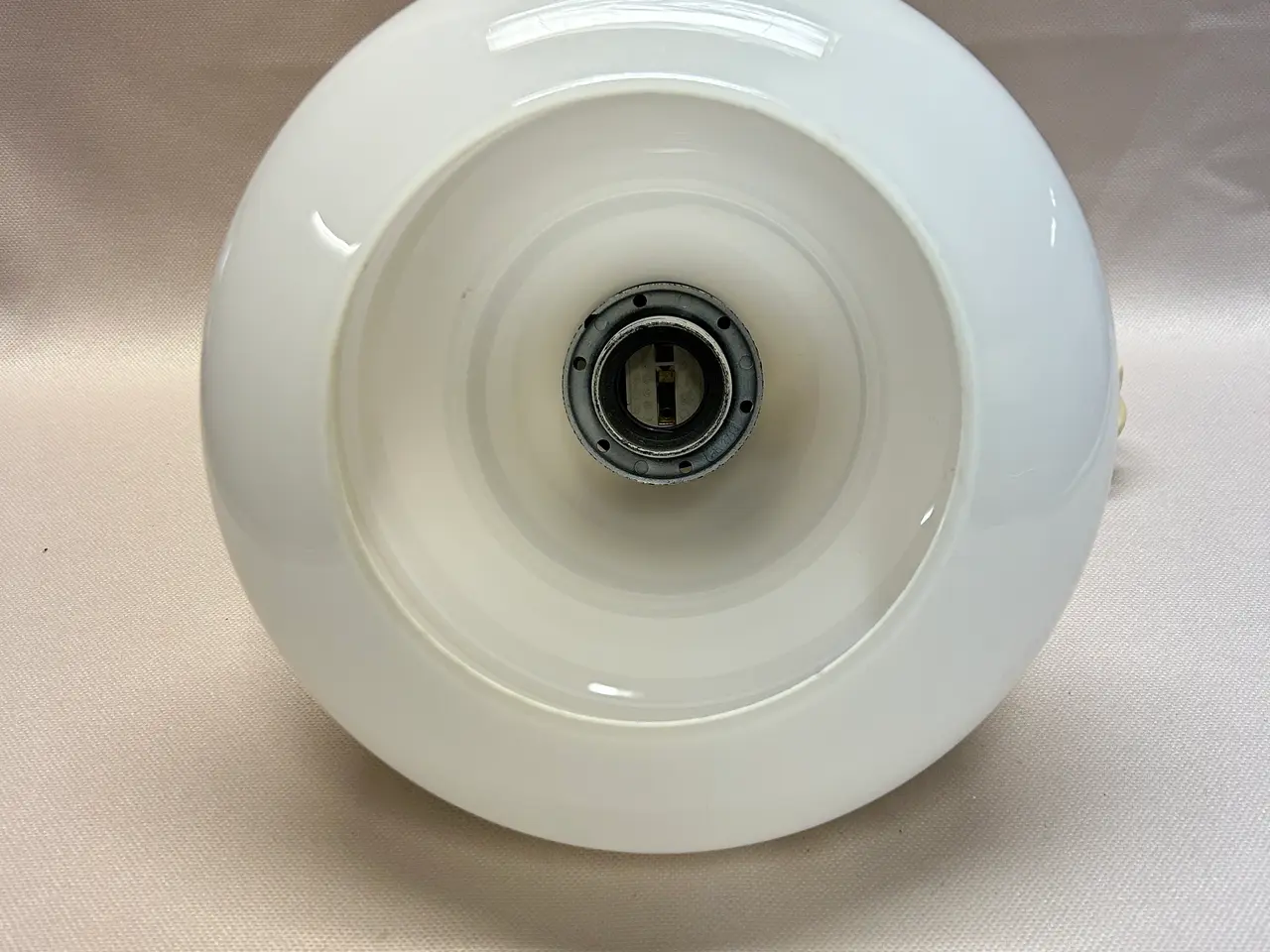 Billede 5 - Holmegaard pendel, klokkependel i opalglas, 20 cm.