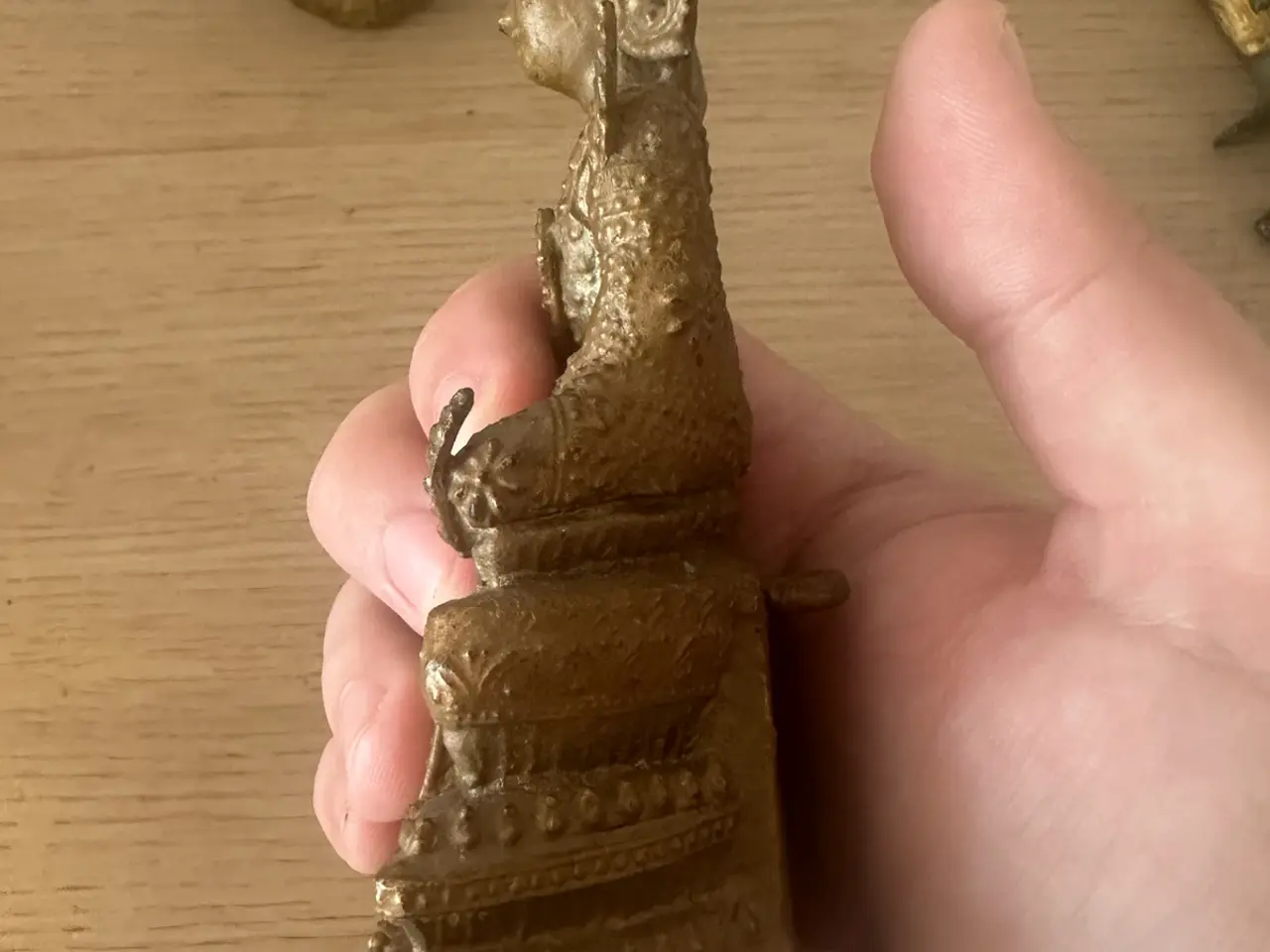 Billede 12 - 3 flotte orientalske metalfigurer – Buddha & musik