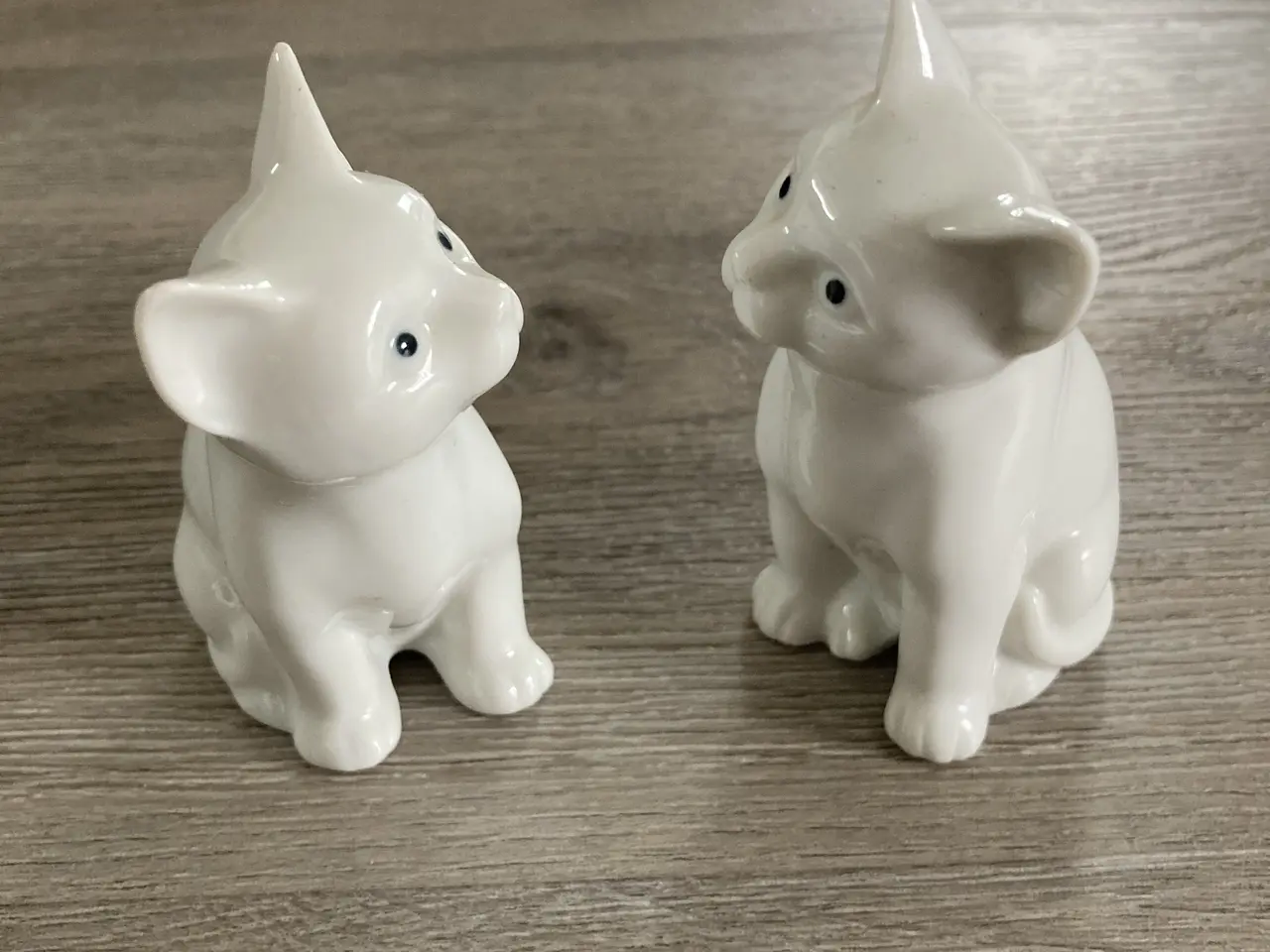 Billede 2 - Katte i porcelæn 