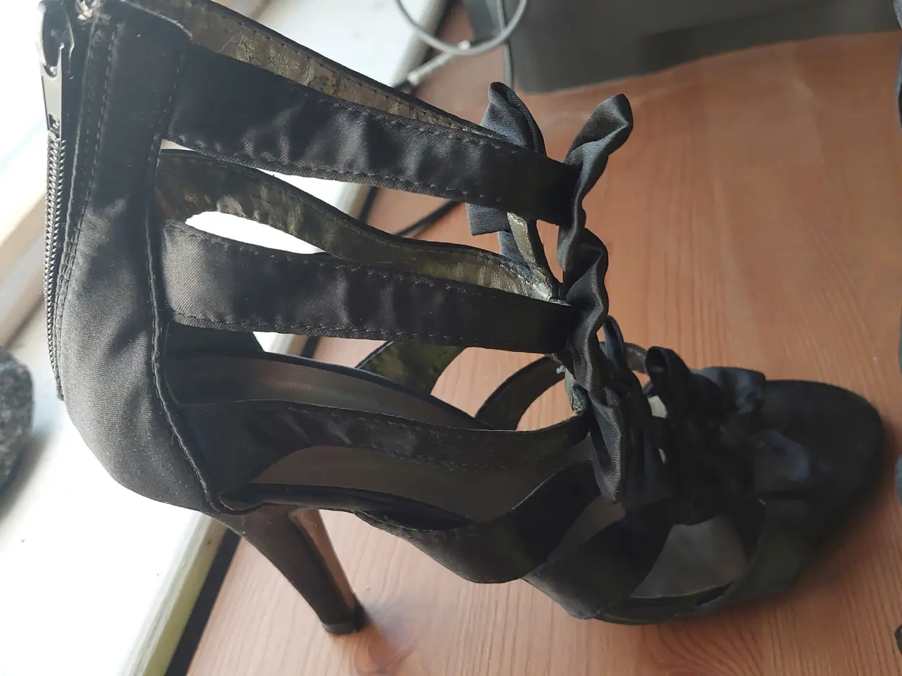 Billede 8 - Sandaler, sort farve
