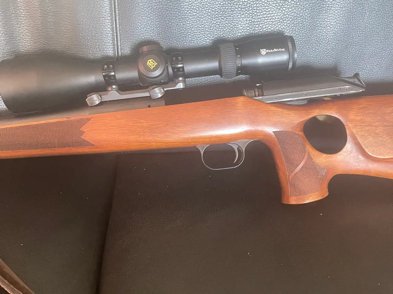 Billede 4 - Blaser R93 kal 300 wm m dæmper og kikkert