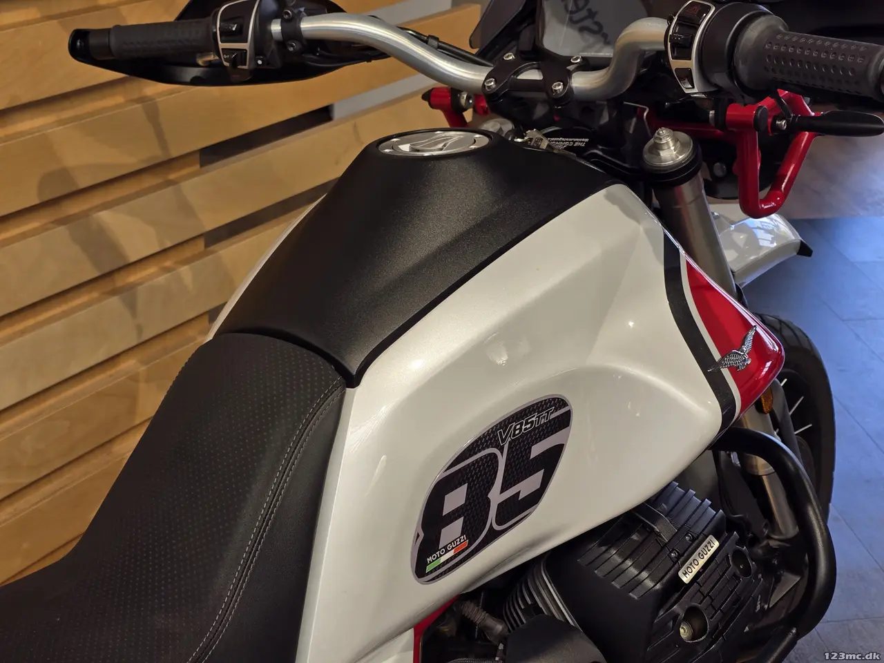 Billede 9 - Moto Guzzi V85 TT Eftermonteret udstyr - 50.000 kr.