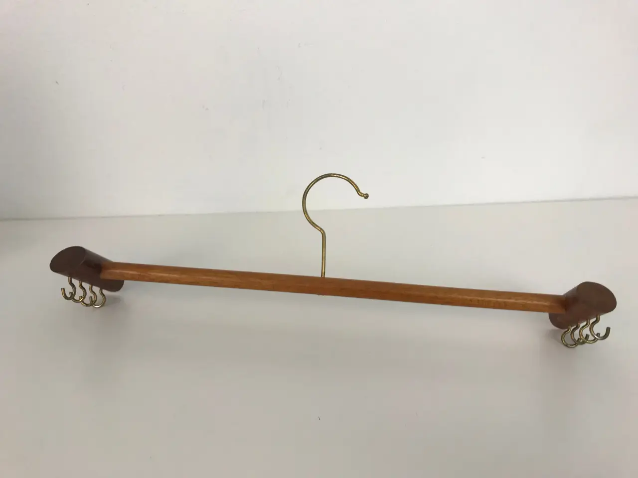 Billede 1 - Retro bøjle / ophæng i teak og messing