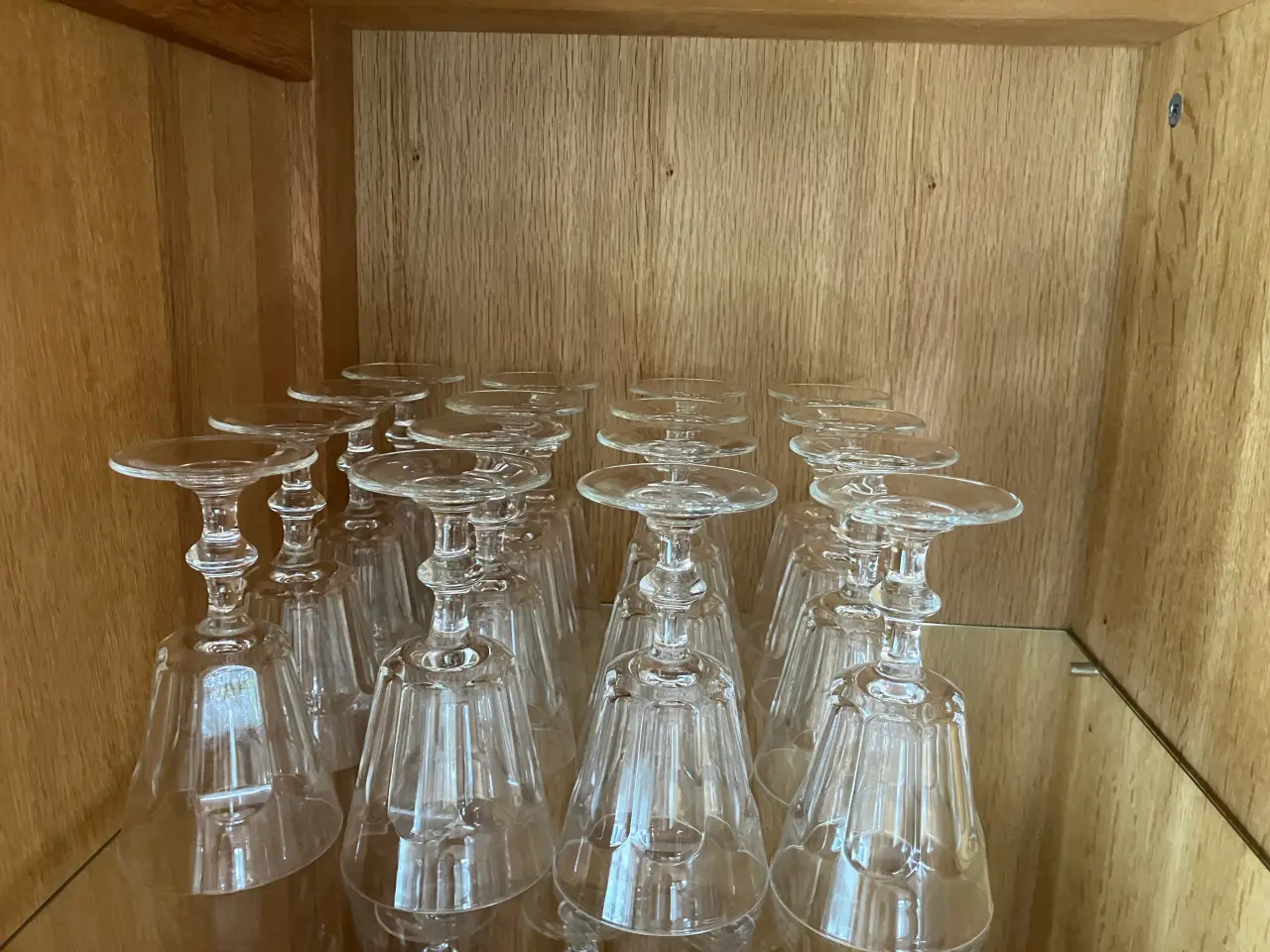Billede 2 - Smukke ARC France glas.
